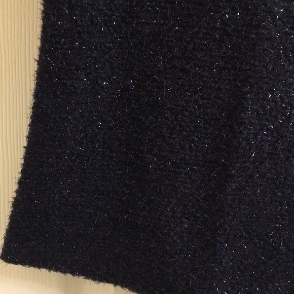 AGB blouse size large - Picture 4 of 4